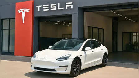 Tesla 2nd Showroom: मुंबई के बाद इस शहर में शोरूम खोल रहा टेस्ला, 11 अगस्त को होगी लॉन्चिंग