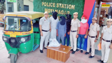 Delhi News बाबा बनकर यूं लगाते थे चूना स्नैचिंग करने वाले गैंग का भंडाफोड़ पुलिस के हत्थे चढ़े 4 शातिर