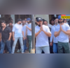 पिता को अंतिम विदाई देने के बाद भावुक हुए सलमान खान के बॉडीगार्ड सोशल मीडिया पर लोगों ने दी श्रद्धाजंलि