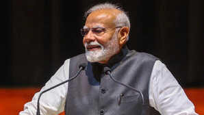 रविवार को बेंगलुरु के दौरे पर PM Modi वंदे भारत एक्सप्रेस को दिखाएंगे हरी झंडी यहां देखें पूरा शेड्यूल