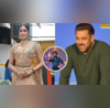 Stars Spotted Today साड़ी पहन मां श्रीदेवी की कार्बन कॉपी लगीं जाह्नवी सलमान के स्वैग के आगे फीका लगा बॉलीवुड