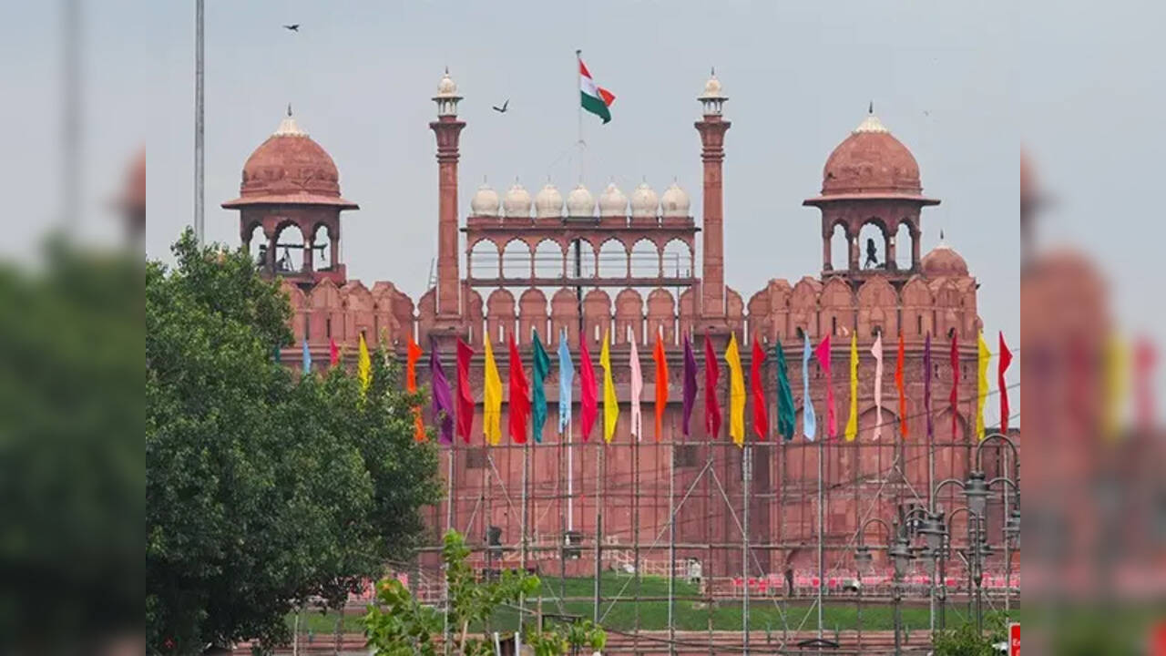 15 august