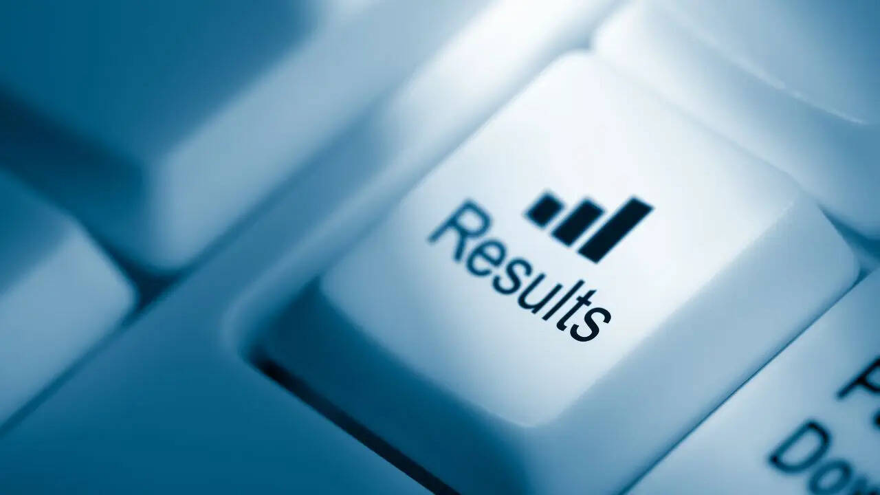 CSIR UGC NET Result 2025 (Photo Credit: Canva)