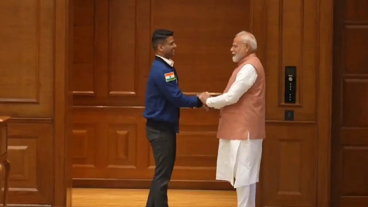 pm modi subhansu shukla