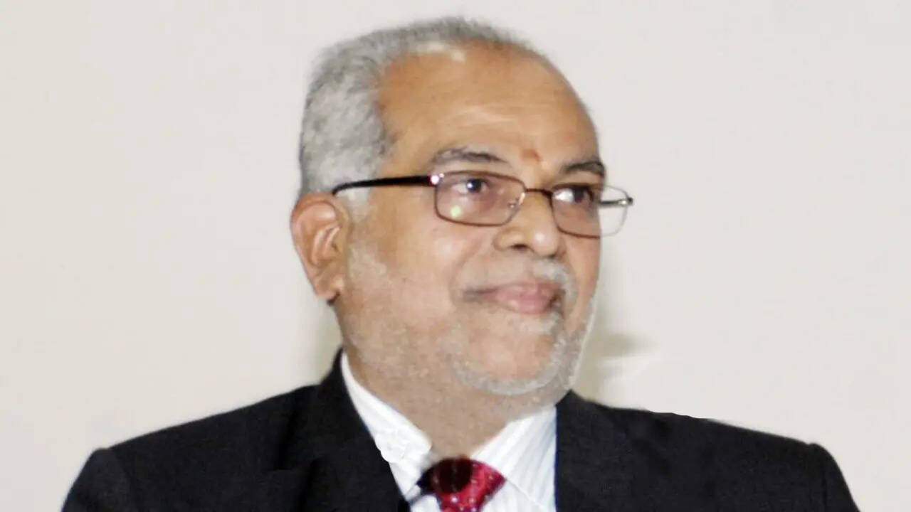 B Sudarshan Reddy