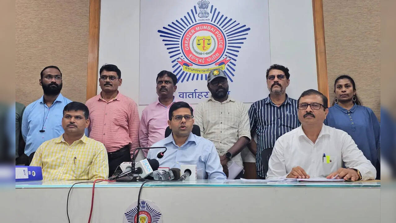 मुंबई पुलिस के हत्थे चढ़ी अंतरराष्ट्रीय साइबर फ्रॉड गैंग