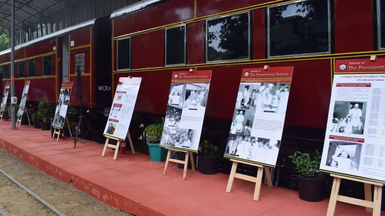 The Presidential Saloon