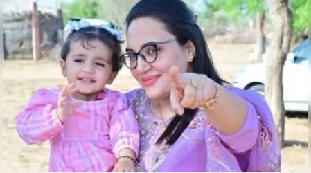 जोधपुर में दहेज उत्पीड़न से तंग आकर स्कूल लेक्चरर ने तीन साल की मासूम बेटी संग दी जान।