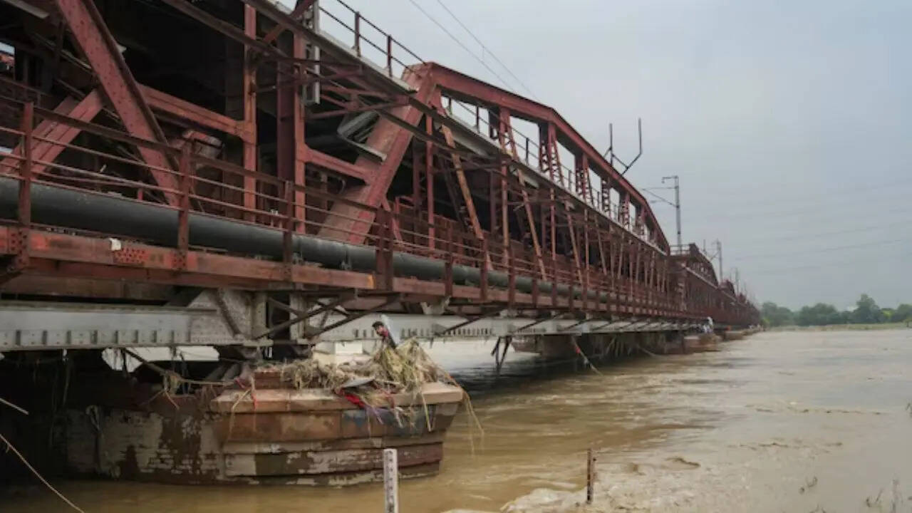 Yamuna river water level in Delhi (Photo: PTI)
