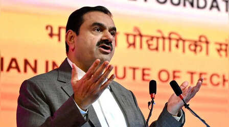 अडानी ग्रुप ने दर्ज की रिकॉर्ड EBITDA: 12 महीनों में 90572 करोड़ रुपये की टैक्स पूर्व आय
