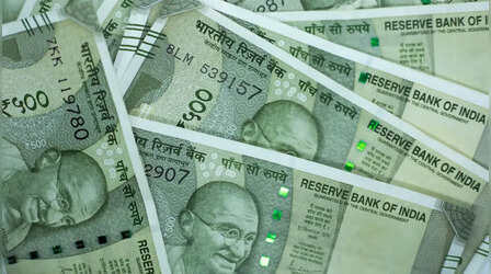 सेविंग अकाउंट vs लिक्विड फंड: किसमें मिलेगा बेहतर रिटर्न?