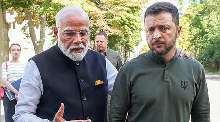 प्रधानमंत्री नरेन्द्र मोदी से यूक्रेन के राष्ट्रपति वलोदिमीर जेलेंस्की ने की बात, रूस के साथ शांतिवार्ता पर दी जानकारी