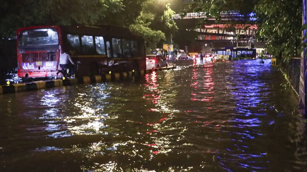 delhi weather news
