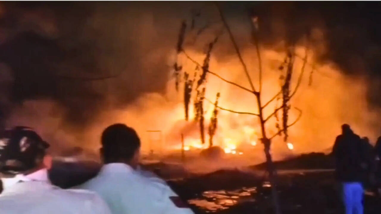 Fire Breaks Out in Rohini Sector 18 (Photo: PTI)