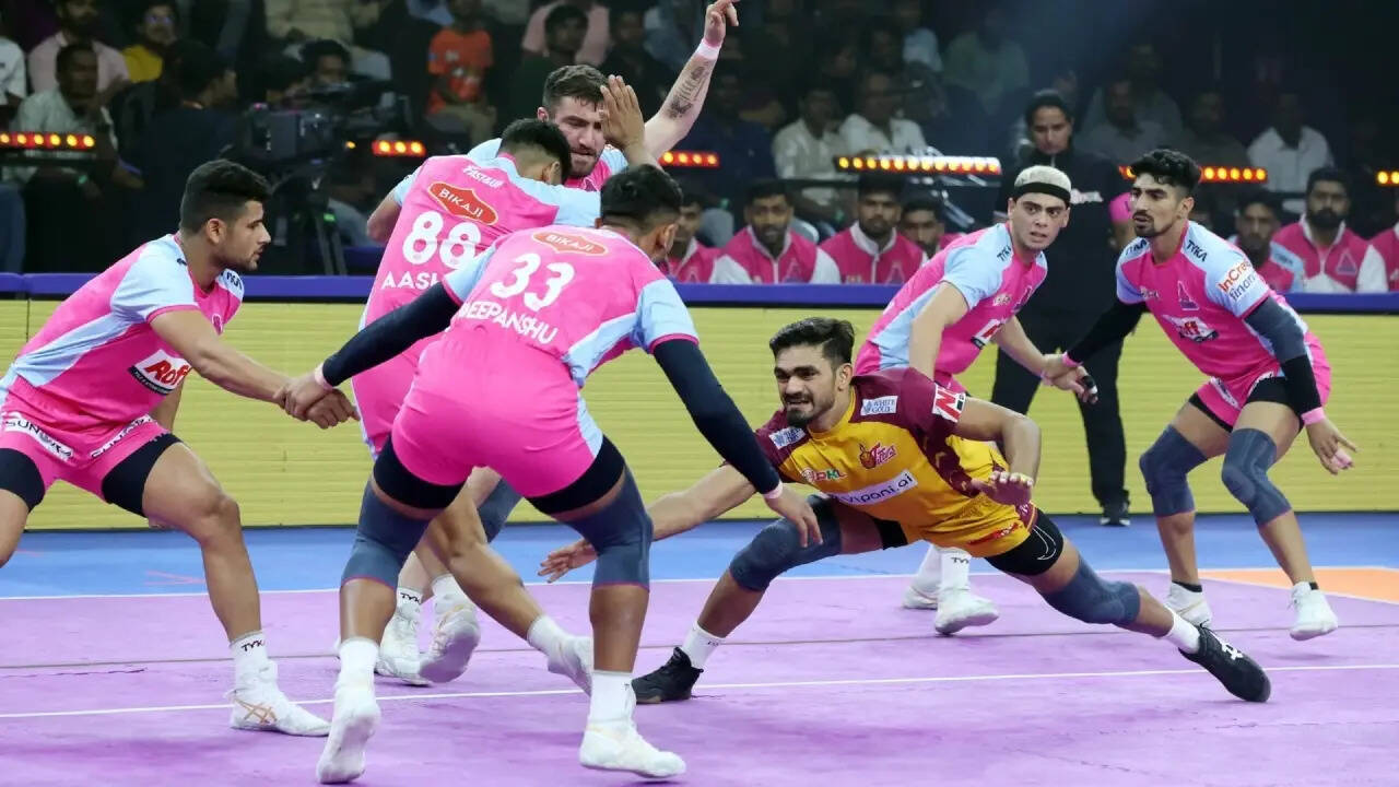 Telugu Titans vs Jaipur Pink Panthers