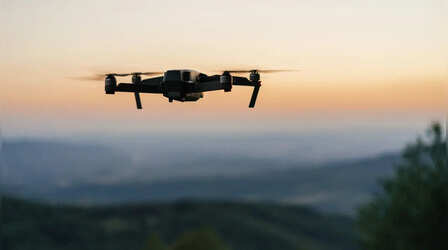 Mumbai Drone Ban: मुंबई में ड्रोन उड़ाने पर लगा एक महीने का बैन, जानें क्यों लिया गया यह फैसला