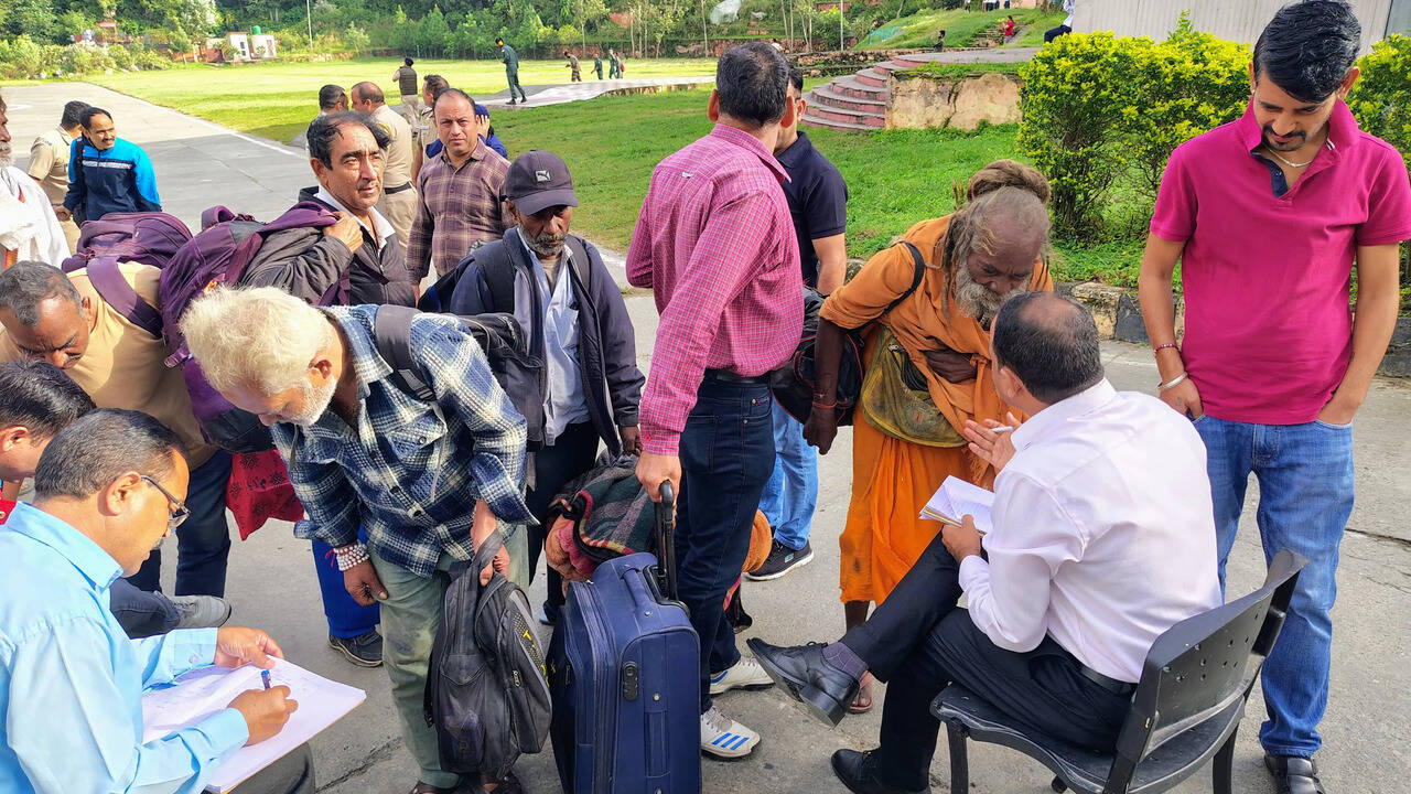 Himachal Pradesh: भरमौर में फंसे मणिमहेश यात्रियों के लिए IAF का सफल रेस्क्यू ऑपरेशन; एयरलिफ्ट अभियान में 588 सुरक्षित