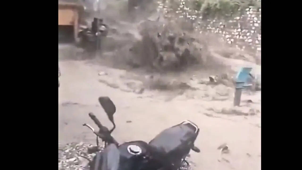 Cloudburst in Uttarkashi (Photo: ANI)