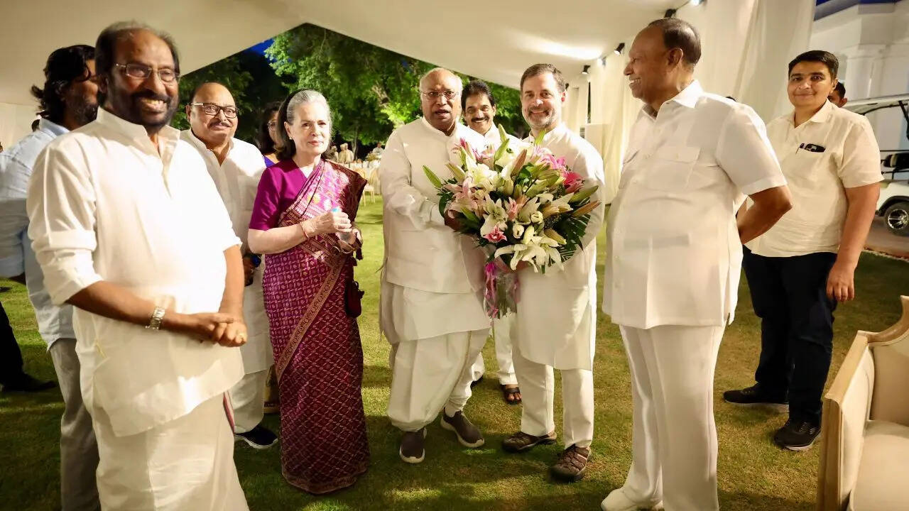 Kharge Dinner Diplomacy