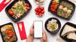फेस्टिव सीजन के बीच ऑनलाइन खाना मंगाना पड़ेगा महंगा Zomato Swiggy ने बढ़ाई प्लेटफॉर्म फीस