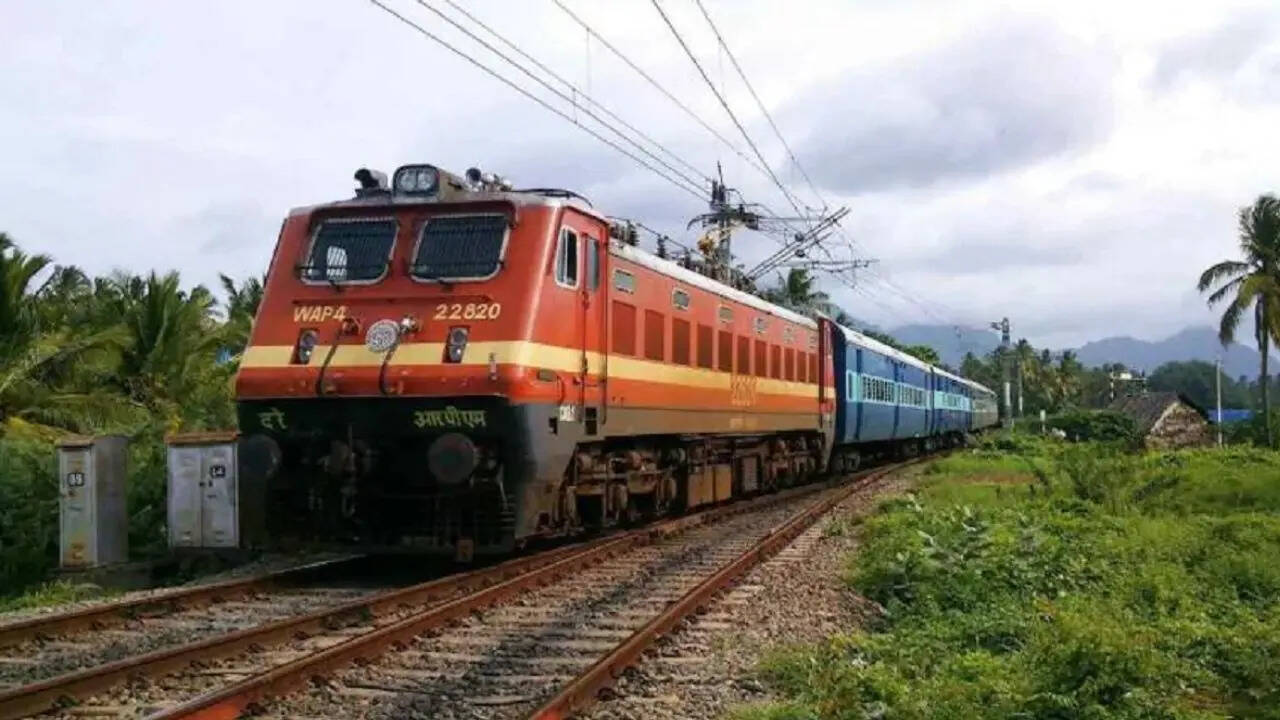 TRAIN