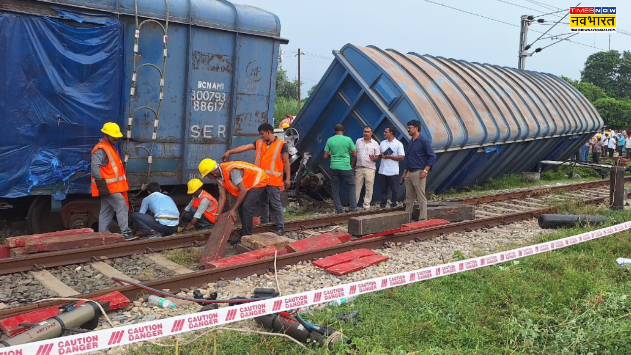 Good Train Dirail in Lakhisarai
