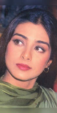 दिल को सुकून चाहिए तो देख लें तब्बू की ये तस्वीरें नजरें हटाना होगा मुश्किल