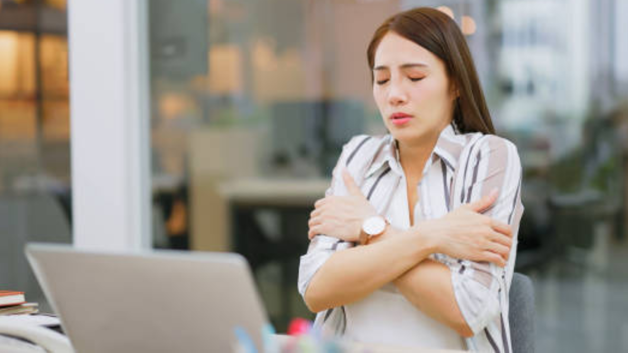 Why Women Feel Colder Than Men In Office