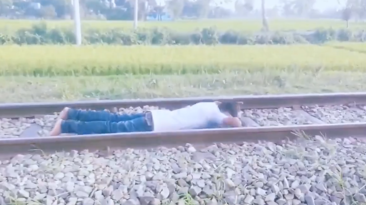 Train Video