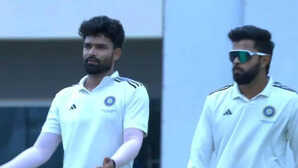 Duleep Trophy Final स्पिनर सारांश जैन और कुमार कार्तिकेय चमके पहली पारी में सस्ते में सिमटी साउथ जोन की टीम