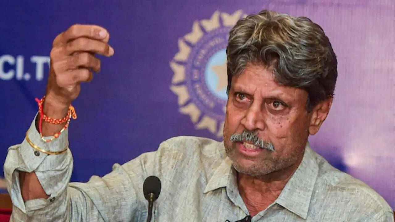 Kapil dev pti