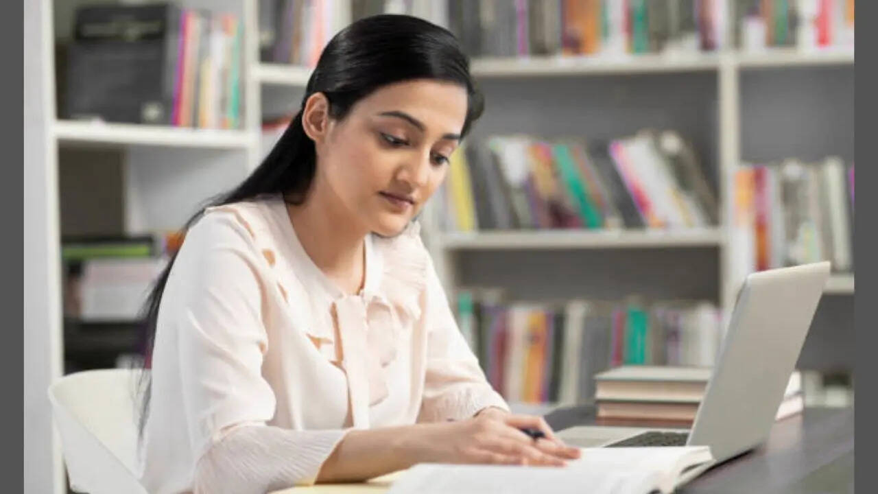 SBI Clerk Admit Card 2025 Download