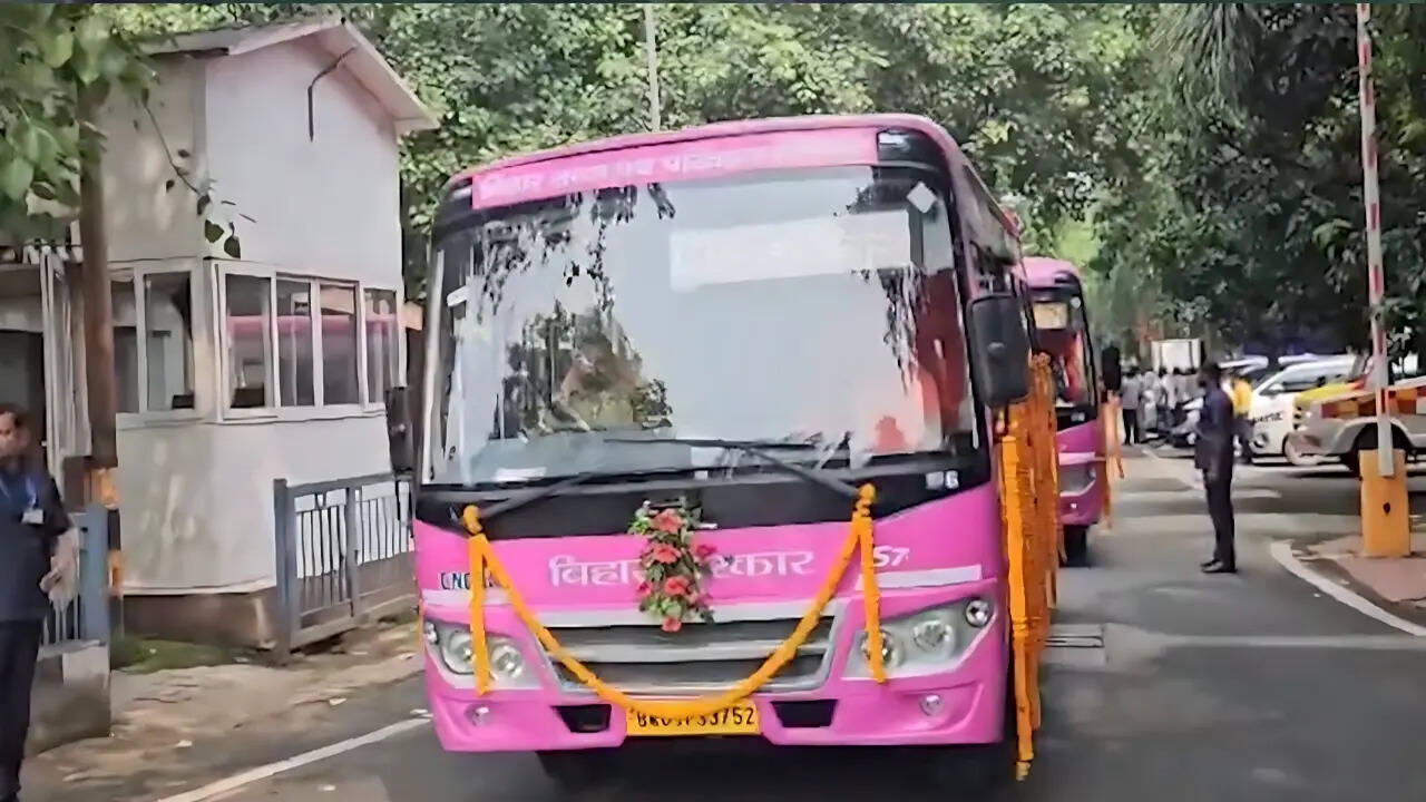 patna pink bus news