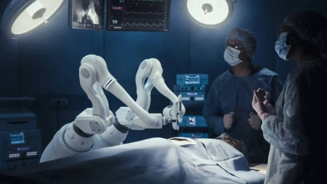 robotic surgery-istock