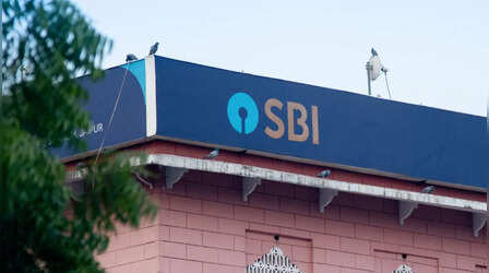 कर्नाटक में बदमाशों ने SBI बैंक में डाली 3 करोड़ रुपये की डकैती, सोना और नकदी लेकर फरार