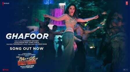 Ghafoor Song: तमन्ना की थिरकती जवानी देख बेकाबू हुए रंजीत-गुलशन-शक्ति