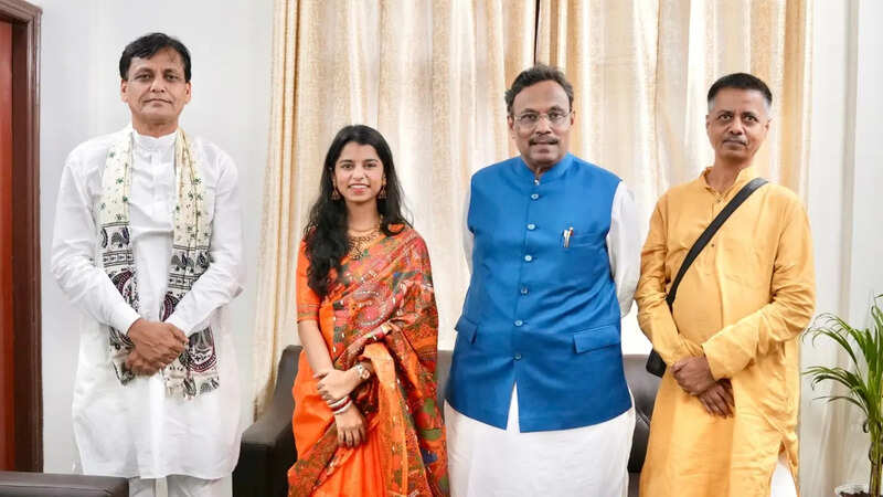 maithili thakur news