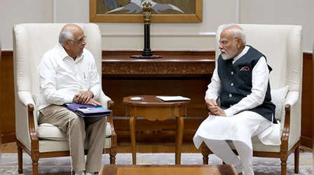 Gujarat Cabinet Expansion: पीएम आवास पर पांच घंटे चली बैठक से गुजरात में हलचल बढ़ी, मंत्रीमंडल के विस्तार को लेकर आया अपडेट