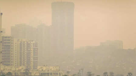 Noida Pollution: नोएडा में प्रदूषण पर वार! एक्शन मोड में प्रशासन, 10 हॉटस्पॉट पर निगरानी शुरू