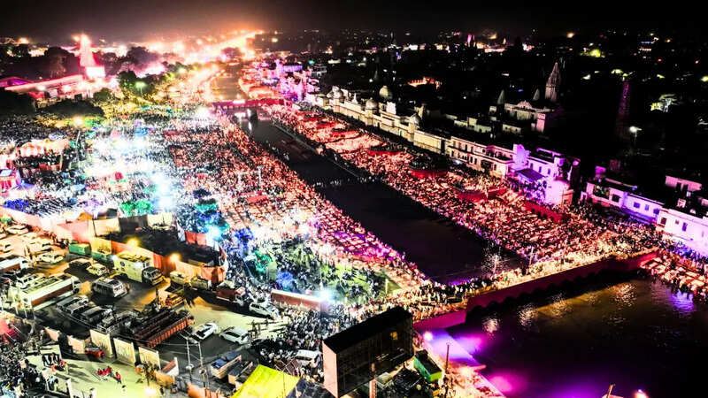 Ayodhya Set For Deepotsav 2025 (Photo: ANI)