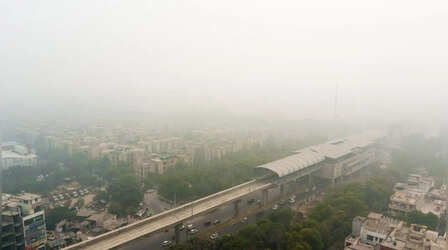 Delhi Pollution: दिल्ली की हवा 'बेहद खराब', 300 पार पहुंचा AQI, GRAP-II के नियम लागू