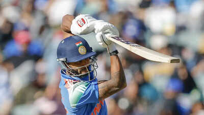IND vs AUS: भारत की प्लेइंग 11 में नीतीश कुमार रेड्डी को क्यों नहीं मिली  जगह? BCCI ने बताई वजह | Times Now Navbharat