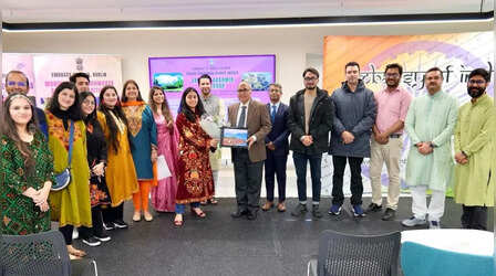 डबलिन में भारतीय दूतावास की शानदार पहल, जम्मू-कश्मीर और लद्दाख को समर्पित पहले सांस्कृतिक कार्यक्रम का किया आयोजन