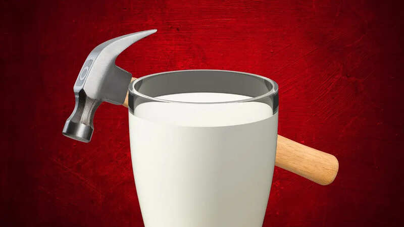 Retired Doctor in Bareilly Attacked by Wife and Her Lover (Symbolic Photo: Canva)