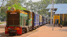 Matheran Toy Train: माथेरान में कल से फिर पटरी पर दौड़ेगी टॉय ट्रेन, मानसून में थमी थी रफ्तार