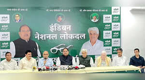 Haryana News: पूर्व कैबिनेट मंत्री संपत सिंह इनेलो में हुए शामिल, कहा- कांग्रेस में मेरे 16 साल खराब हुए