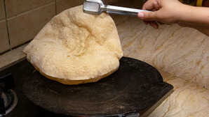 कौन सी रोटी खाना है बेहतर-गेहूं, ज्वार या बाजरा में से किसमें मिलेगा ज्यादा पोषण