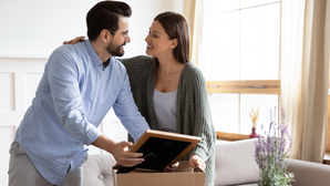 शादी से भागती नई जनरेशन! आखिर युवाओं में क्यों बढ़ रहा है ‘सेट्लिंग डाउन फोबिया’