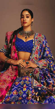 दिल थामकर देखें जाह्नवी कपूर की ये 7 तस्वीरे हो जाएंगे क्लीन बोल्ड