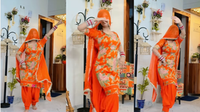 Bhabhi Dance देसी भाभी ने मटकाई ऐसी कमर देखकर आपका दिल बाग-बाग हो जाएगा